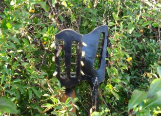 Unikatowa gitara “grała” w filmie Dodek na froncie 1936 r